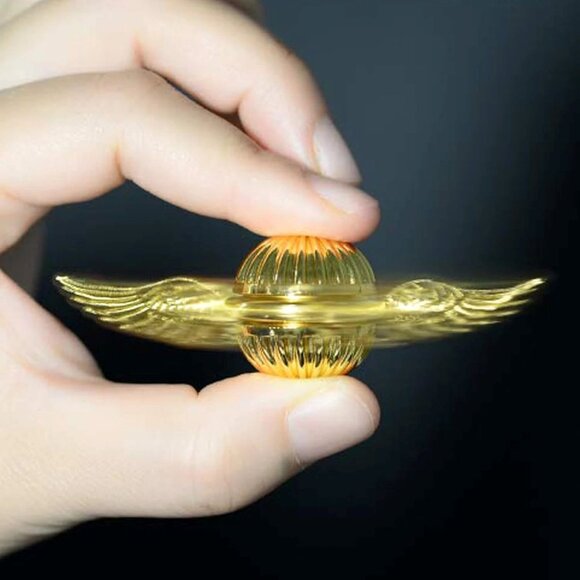 NEW!! Harry Potter Golden Snitch Fidget Spinner Metal Sensory Toy - Collectible! - Picture 5 of 7